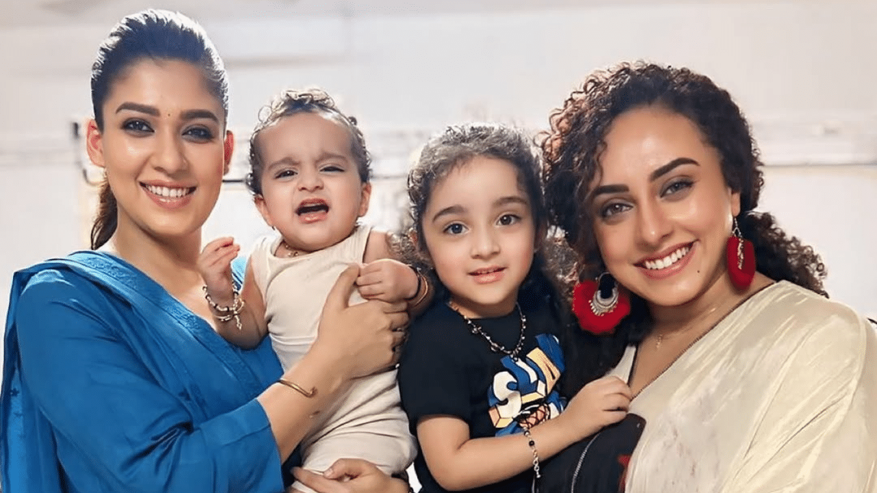 "ഞാൻ ഏറെ ആരാധിക്കുന്നയാളെ ഇന്നലെ കണ്ടു. എന്റെ കുഞ്ഞുങ്ങളെ എടുത്തുനിൽകുന്നത് കണ്ടപ്പോൾ ഒരു സ്വപ്നം പോലെയാണ് തോന്നിയത്. എന്റെ കുഞ്ഞുങ്ങൾക്കൊപ്പം ഏറെ കരുതലോടെയും വാത്സല്യത്തോടെയും നയൻതാര സമയം ചെലവഴിച്ചത് എന്നന്നേക്കുമുള്ള ഏറെ വിലമതിക്കുന്ന ഓർമ്മയാണ്" പേർളി ഇൻസ്റ്റാഗ്രാമിൽ കുറിച്ചു. (Image Credits: Pearle Maaney Instagram)