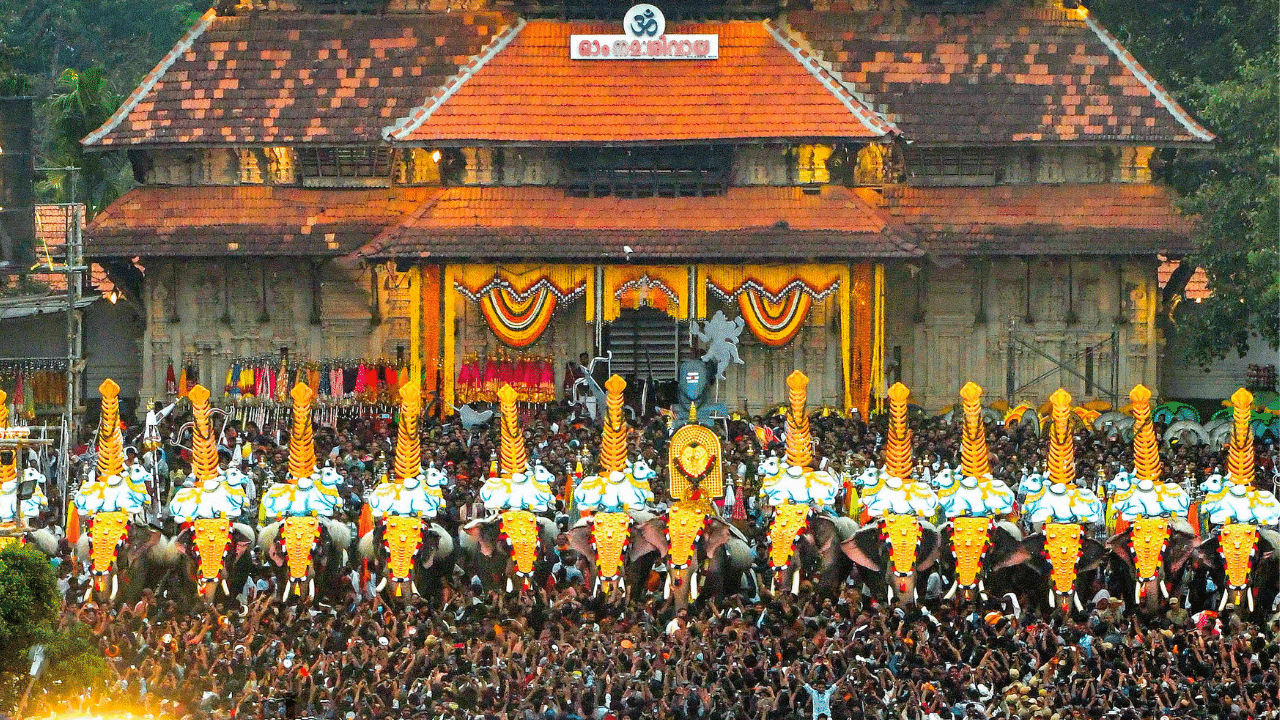 ആന എഴുന്നള്ളിപ്പിനുള്ള നിയന്ത്രണം; ഹൈക്കോടതി ഉത്തരവ് സ്റ്റേ ചെയ്ത സുപ്രീം കോടതി