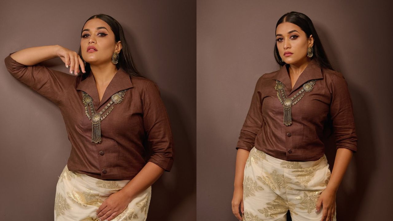 എന്നാല് ഒരു കമന്റിന് താരം മറുപടി നല്കിയിട്ടുണ്ട്. പൊക്കിളിന് താഴെയായി ധരിച്ചിരുന്നുവെങ്കില് കൂടുതല് സെക്സി ആയേനേ എന്ന കമന്റിന് അത് നടക്കാന് പോകുന്നില്ല എന്നാണ് താരം മറുപടി നല്കിയത്. (Image Credits: Instagram)