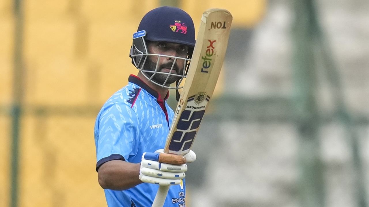 Ajinkya Rahane : നാന് വീഴ്വേന് എന്ട്രു നിനത്തായോ; അഡാര് തിരിച്ചുവരവുമായി അജിങ്ക്യ രഹാനെ Ajinkya Rahane : നാന് വീഴ്വേന് എന്ട്രു നിനത്തായോ; അഡാര് തിരിച്ചുവരവുമായി അജിങ്ക്യ രഹാനെ