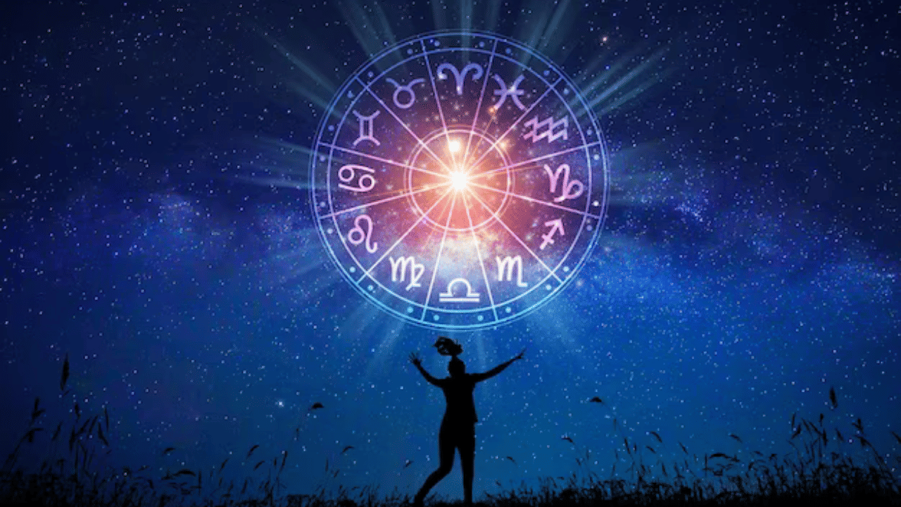 Todays Horoscope: ഈ രാശികാർക്ക് ജോലി നഷ്ടപ്പെടാൻ സാധ്യത, ജാഗ്രത; അറിയാം ഇന്നത്തെ രാശിഫലം Todays Horoscope: ഈ രാശികാർക്ക് ജോലി നഷ്ടപ്പെടാൻ സാധ്യത, ജാഗ്രത; അറിയാം ഇന്നത്തെ രാശിഫലം