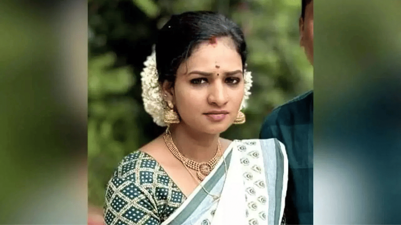 Newlywed Woman Death: ഭർതൃവീട്ടിൽ‌ യുവതി ജീവനൊടുക്കിയ സംഭവം; യുവാവ് കസ്റ്റഡിയിൽ