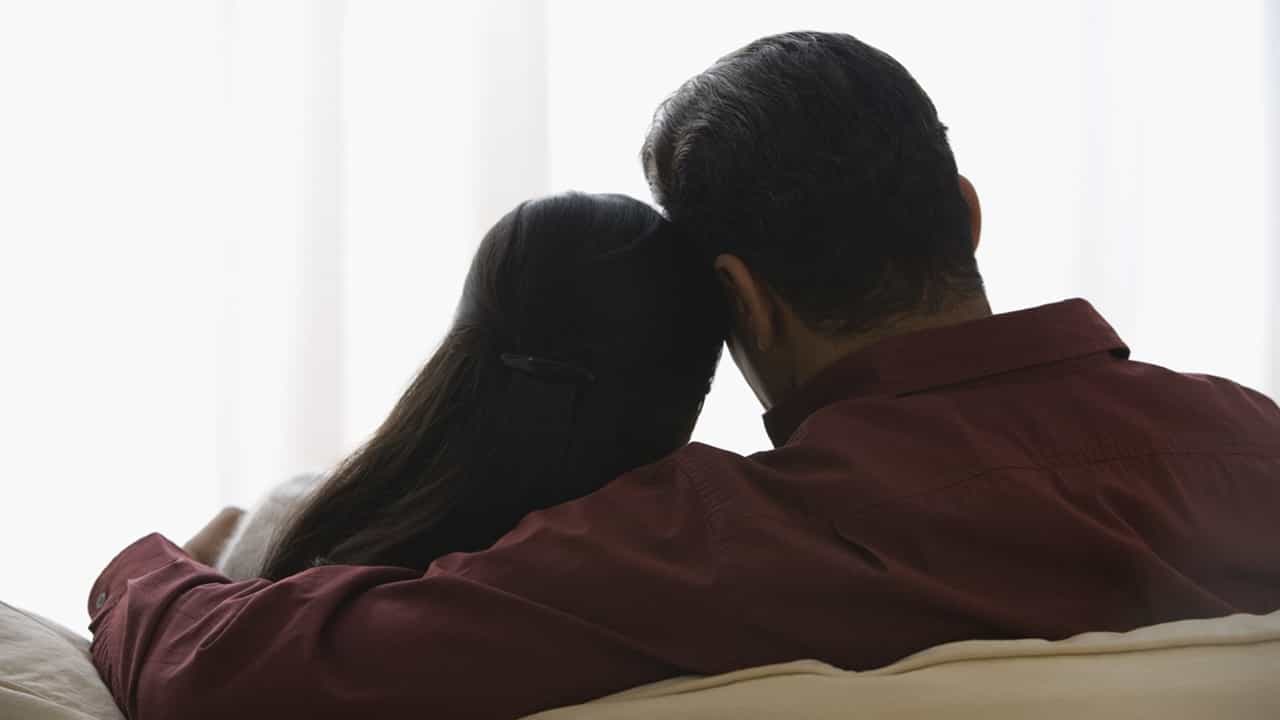 Rent A Boyfriend Trend: എന്തൊക്കെയാ നടക്കുന്നേ ! പങ്കാളിയെ വാടകയ്ക്കെടുത്ത് പെണ്കുട്ടികള്; ഒരു വിയറ്റ്നാം അപാരത Rent A Boyfriend Trend: എന്തൊക്കെയാ നടക്കുന്നേ ! പങ്കാളിയെ വാടകയ്ക്കെടുത്ത് പെണ്കുട്ടികള്; ഒരു വിയറ്റ്നാം അപാരത