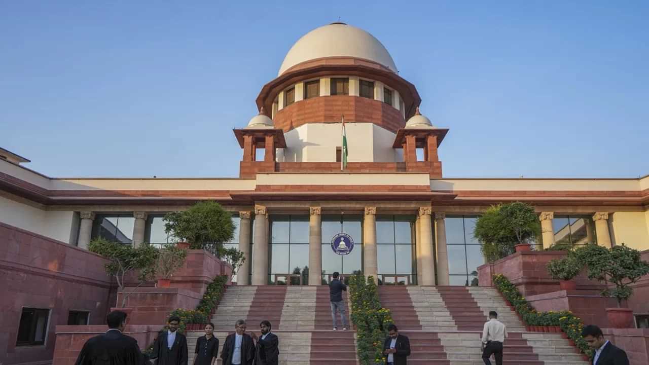 Supreme Court Recruitment : ഇതുവരെ അപേക്ഷിച്ചില്ലേ ? സമയപരിധി അവസാനിക്കാന്‍ മൂന്ന് ദിവസം കൂടി മാത്രം; സുപ്രീംകോടതിയില്‍ തൊഴില്‍ നേടാം