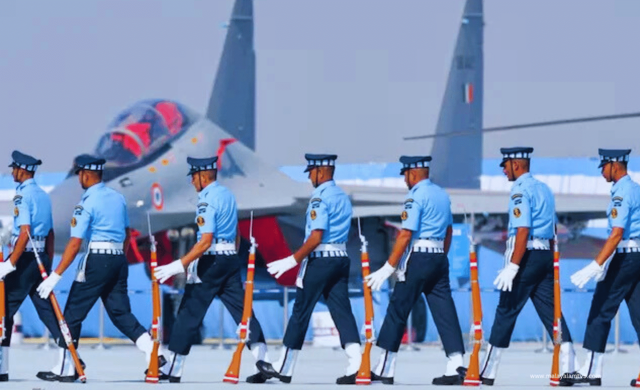 Indian Air Force Airmen Recruitment 2025: വ്യോമസേനയിൽ എയർമാനാകാം, കേരളത്തിലും റിക്രൂട്ട്മെന്റ് റാലി; അപേക്ഷ ക്ഷണിച്ചു