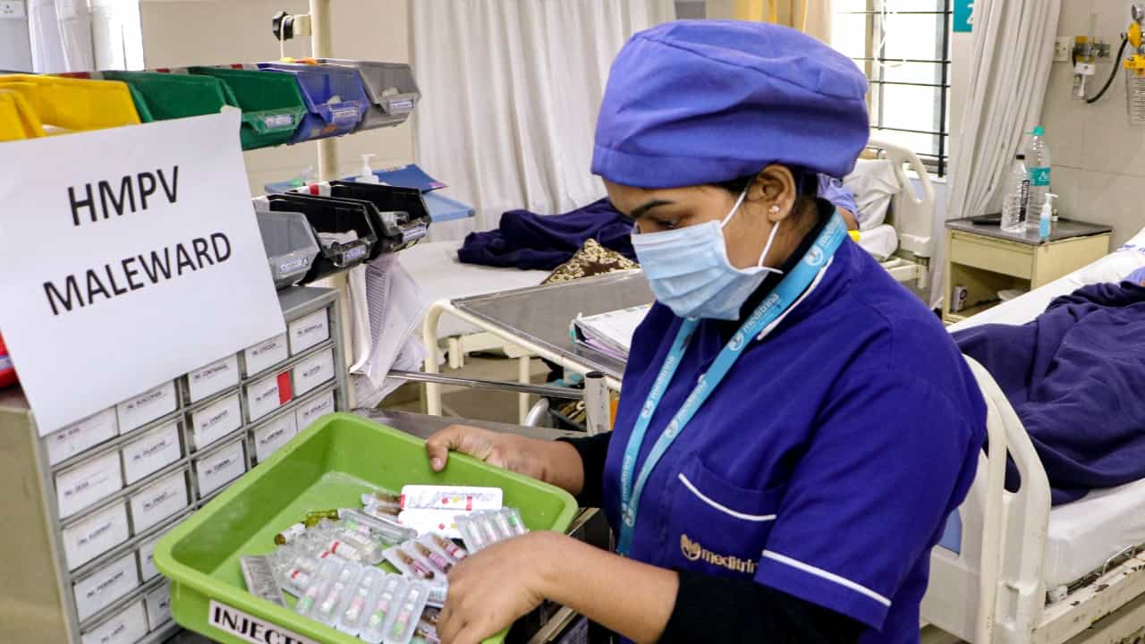 HMPV Virus Testing Cost: എച്ച്എംപിവി വൈറസ്; രോഗബാധയുണ്ടോ എന്നറിയാനുള്ള ടെസ്റ്റിന് ചിലവാകുന്ന തുകയെത്ര? HMPV Virus Testing Cost: എച്ച്എംപിവി വൈറസ്; രോഗബാധയുണ്ടോ എന്നറിയാനുള്ള ടെസ്റ്റിന് ചിലവാകുന്ന തുകയെത്ര?
