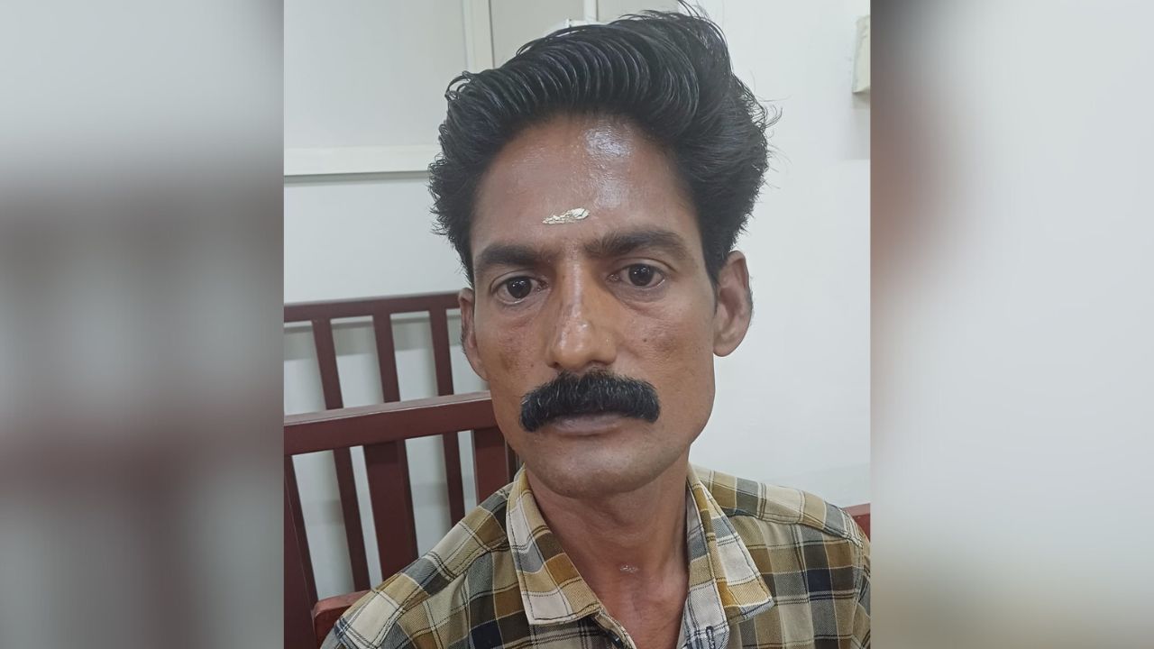 Crime News : പാലക്കാട് 14കാരിക്ക് നേരെ ലൈംഗികാതിക്രമം; പ്രതിക്ക് എട്ട് വർഷം ശിക്ഷ വിധിച്ച് കോടതി Crime News : പാലക്കാട് 14കാരിക്ക് നേരെ ലൈംഗികാതിക്രമം; പ്രതിക്ക് എട്ട് വർഷം ശിക്ഷ വിധിച്ച് കോടതി