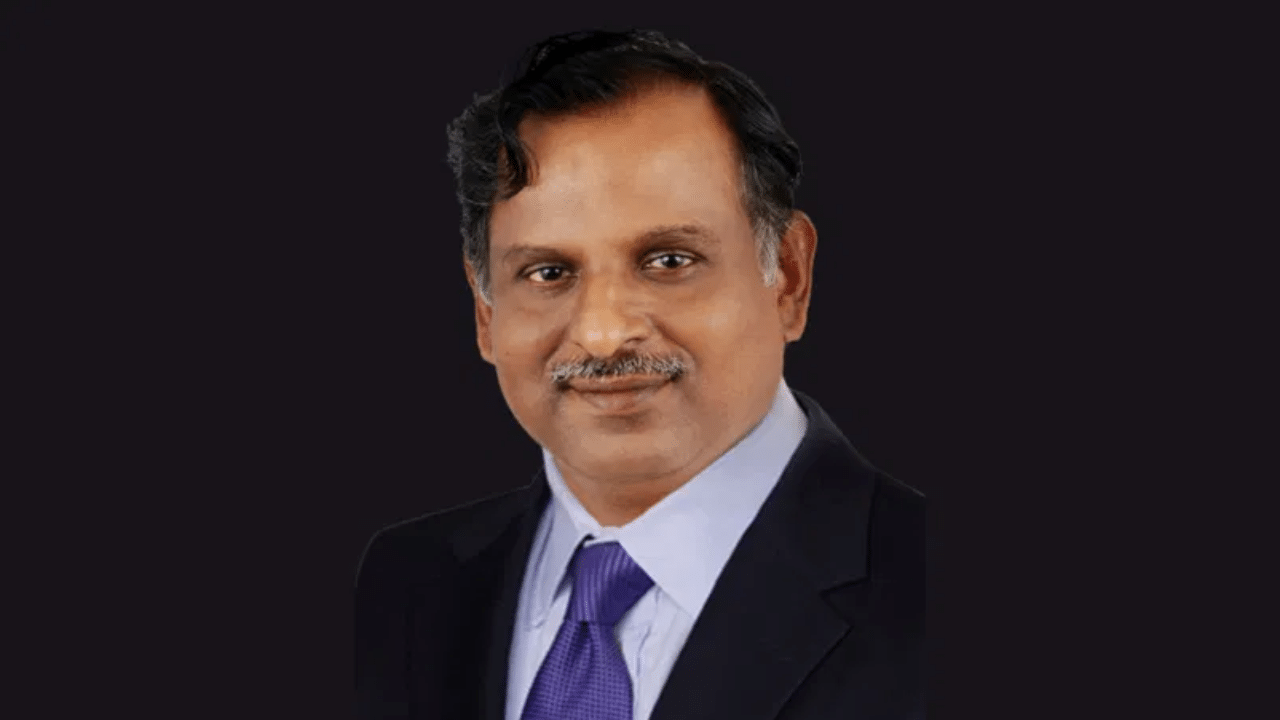 V Narayanan ISRO Chairman: ഐഎസ്ആര്ഒ തലപ്പത്ത് വീണ്ടും മലയാളി തിളക്കം; ഡോ വി. നാരായണന് പുതിയ ചെയർമാനാകും V Narayanan ISRO Chairman: ഐഎസ്ആര്ഒ തലപ്പത്ത് വീണ്ടും മലയാളി തിളക്കം; ഡോ വി. നാരായണന് പുതിയ ചെയർമാനാകും