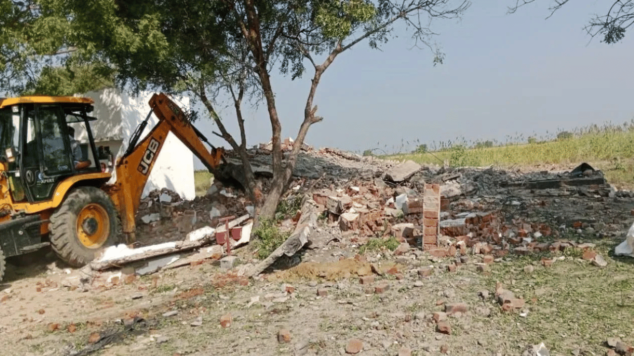 Firecracker Factory Explosion: തമിഴ്നാട്ടിൽ പടക്കനിർമാണശാലയിൽ വൻപൊട്ടിത്തെറി; ആറ് മരണം