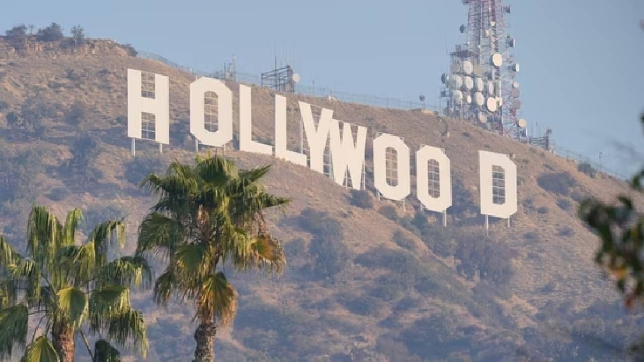 Hollywood Sign Board