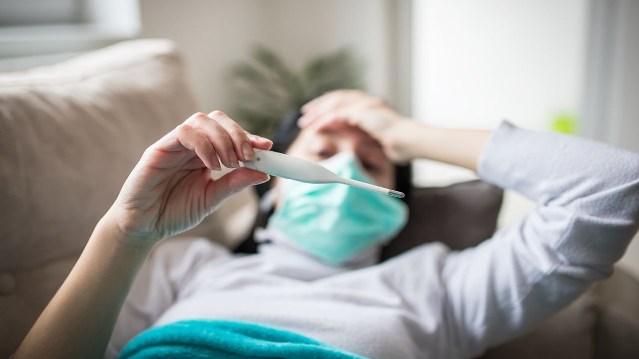 HMPV Outbreak In China : ചൈനയിലെ വൈറസ് വ്യാപനം; സാഹചര്യം നിരീക്ഷിച്ച് ഇന്ത്യ; ആശങ്ക വേണ്ടെന്ന് കേന്ദ്രം HMPV Outbreak In China : ചൈനയിലെ വൈറസ് വ്യാപനം; സാഹചര്യം നിരീക്ഷിച്ച് ഇന്ത്യ; ആശങ്ക വേണ്ടെന്ന് കേന്ദ്രം