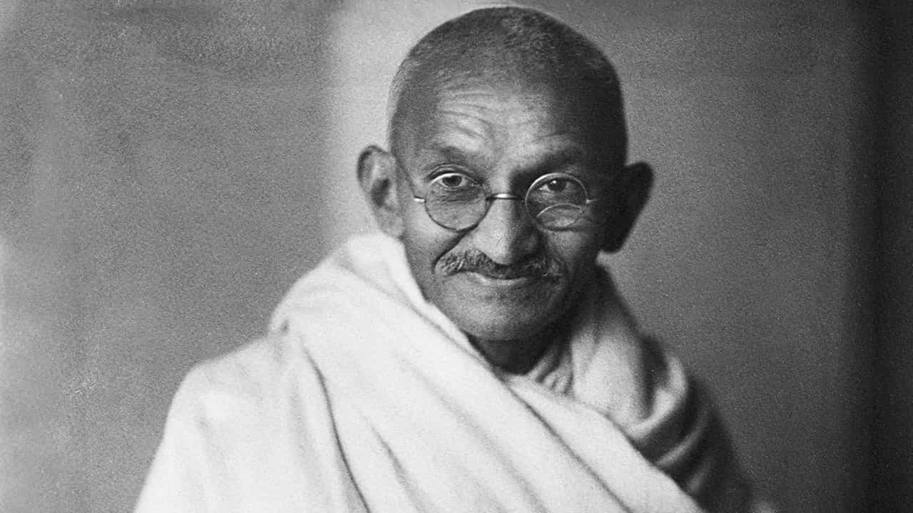 Mahatma Gandhi Quotes: രാഷ്ട്രപിതാവിന്റെ ഓര്മകള്ക്ക് നാളെ 77 വയസ്; ഓര്ക്കാം ചില ഗാന്ധി വചനങ്ങള് Mahatma Gandhi Quotes: രാഷ്ട്രപിതാവിന്റെ ഓര്മകള്ക്ക് നാളെ 77 വയസ്; ഓര്ക്കാം ചില ഗാന്ധി വചനങ്ങള്