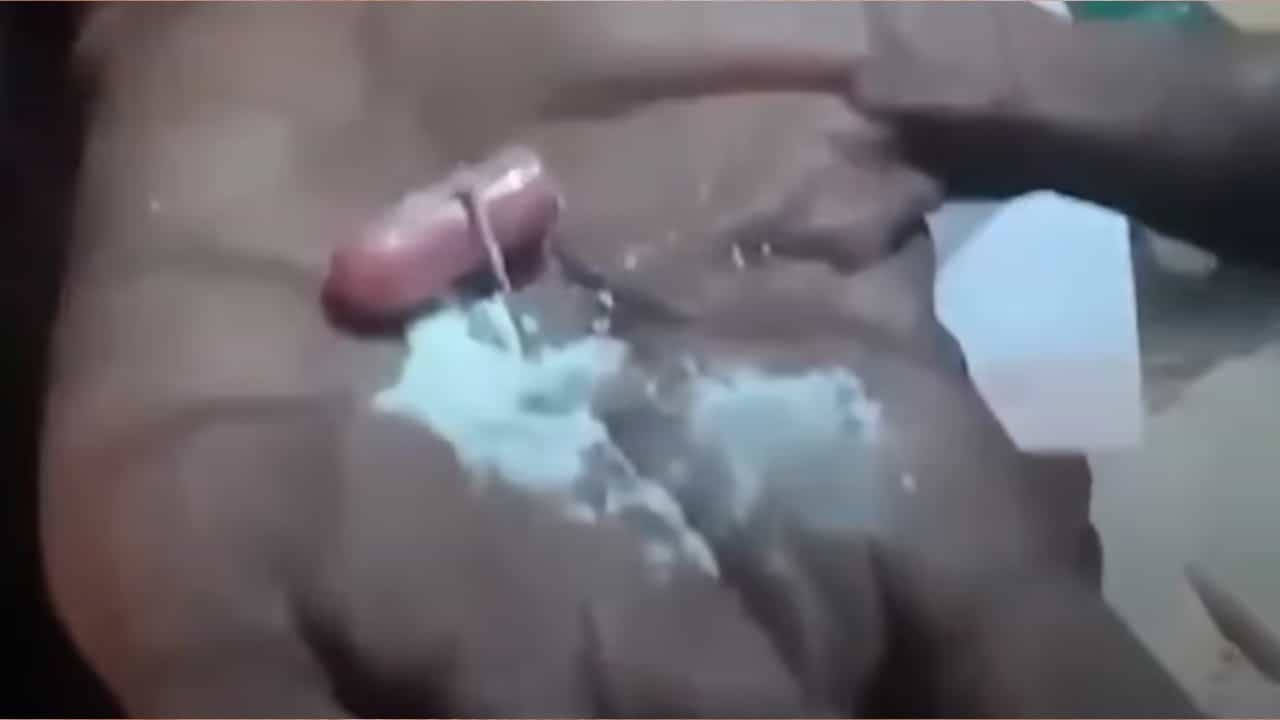 Needle In Capsule: ഗുളികയിൽ മൊട്ടുസൂചി കണ്ടെത്തിയതിന് പിന്നിൽ ഗൂഢാലോചനയെന്ന് സംശയം; ഡിജിപിയ്ക്ക് പരാതിനൽകി ആരോഗ്യവകുപ്പ് Needle In Capsule: ഗുളികയിൽ മൊട്ടുസൂചി കണ്ടെത്തിയതിന് പിന്നിൽ ഗൂഢാലോചനയെന്ന് സംശയം; ഡിജിപിയ്ക്ക് പരാതിനൽകി ആരോഗ്യവകുപ്പ്