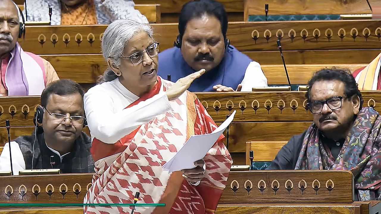 Economic Survey 2024-25 : ജിഡിപി 6.8% വരെ വളർച്ച നേടും; പണപ്പെരുപ്പം നിയന്ത്രണവിധേയം; സാമ്പത്തിക സർവെ Economic Survey 2024-25 : ജിഡിപി 6.8% വരെ വളർച്ച നേടും; പണപ്പെരുപ്പം നിയന്ത്രണവിധേയം; സാമ്പത്തിക സർവെ