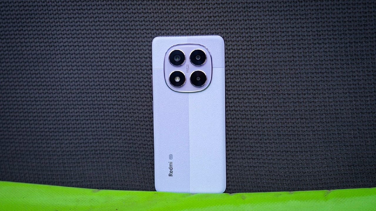 റെഡ്മി നോട്ട് 14 സീരീസിൻ്റെ ഗ്ലോബൽ ലോഞ്ച് ഈ മാസം പത്തിന്. 2024 സെപ്തംബറിൽ ചൈനീസ് മാർക്കറ്റിലും ഡിസംബറിൽ ഇന്ത്യൻ മാർക്കറ്റിലും അവതരിപ്പിക്കപ്പെട്ട ഫോണാണ് ഇത്. ഈ സീരീസാണ് ഈ മാസം പത്തിന് ഗ്ലോബൽ മാർക്കറ്റിൽ അവതരിപ്പിക്കുക. കമ്പനി തന്നെ ഇക്കാര്യം അറിയിച്ചു. (Image Courtesy - Social Media)
