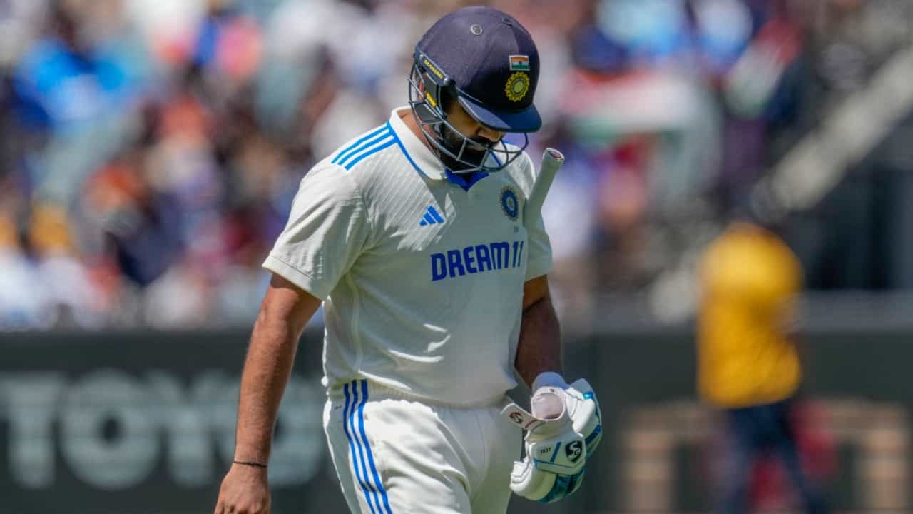 IND vs AUS : പുറത്താക്കാൻ സമ്മതിക്കില്ല; അവസാന ടെസ്റ്റിൽ നിന്ന് മാറിനിൽക്കുന്നു എന്ന് രോഹിത് ശർമ്മ: റിപ്പോർട്ട് IND vs AUS : പുറത്താക്കാൻ സമ്മതിക്കില്ല; അവസാന ടെസ്റ്റിൽ നിന്ന് മാറിനിൽക്കുന്നു എന്ന് രോഹിത് ശർമ്മ: റിപ്പോർട്ട്