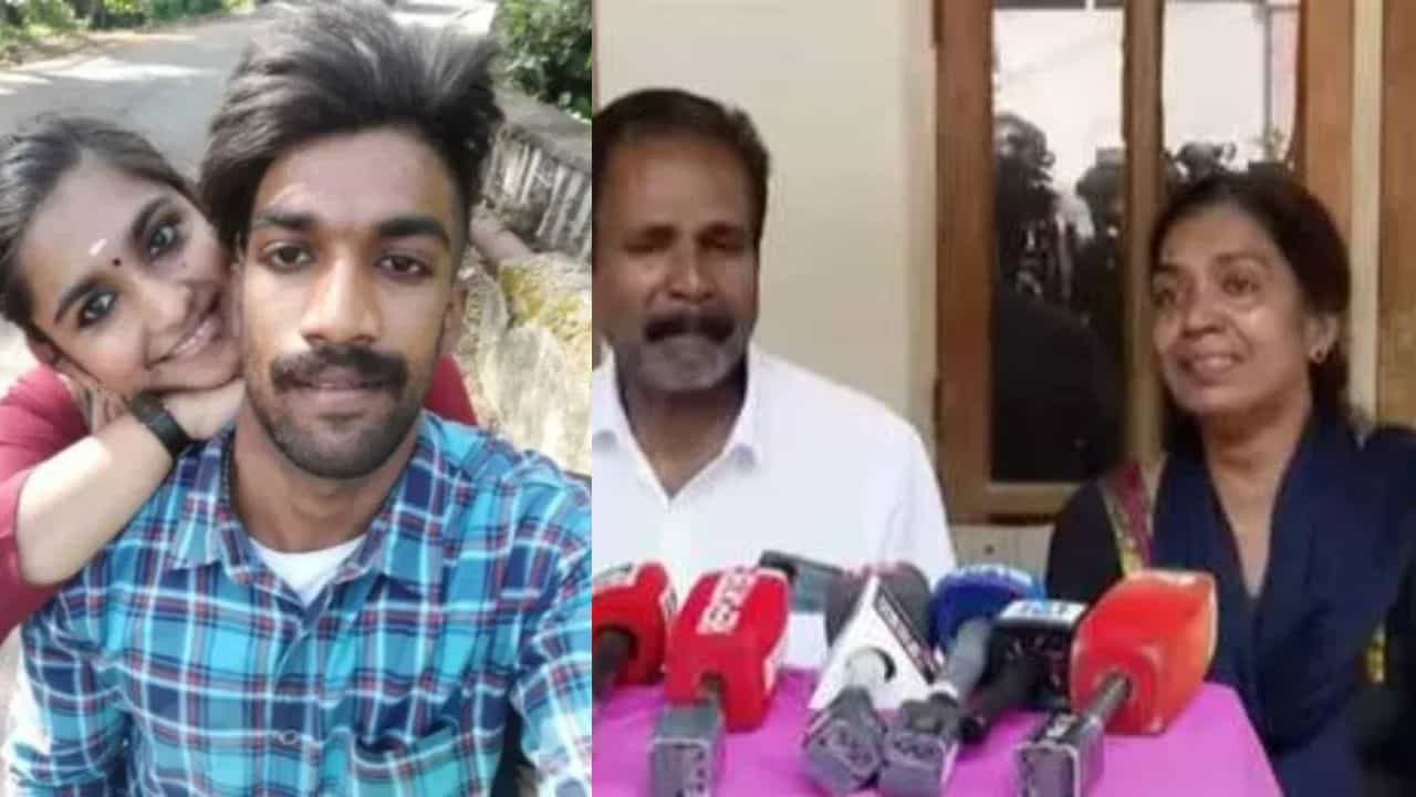 Sharon Murder Case Verdict: എന്റെ പൊന്ന് മോന് നീതി കിട്ടി, ജഡ്ജിക്ക് ഒരായിരം നന്ദി; പൊട്ടിക്കരഞ്ഞ് ഷാരോണിന്റെ അമ്മ Sharon Murder Case Verdict: എന്റെ പൊന്ന് മോന് നീതി കിട്ടി, ജഡ്ജിക്ക് ഒരായിരം നന്ദി; പൊട്ടിക്കരഞ്ഞ് ഷാരോണിന്റെ അമ്മ