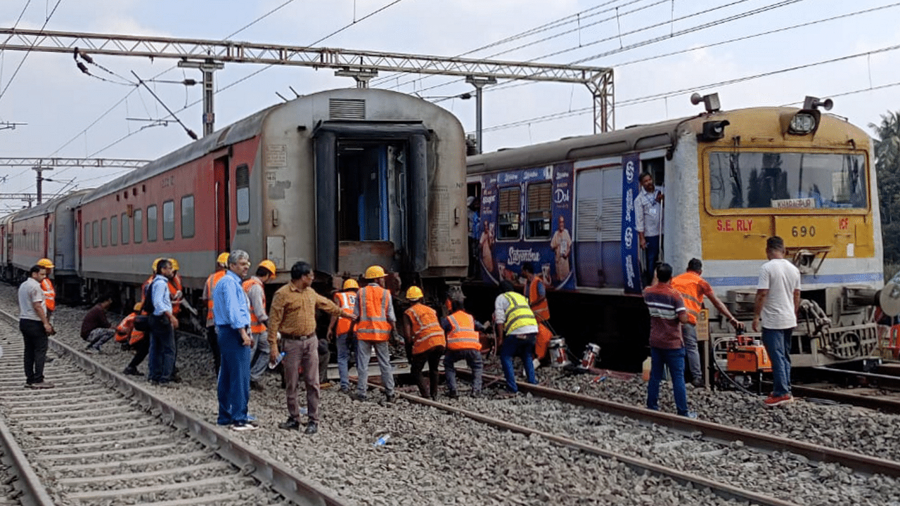 Train Service: യാത്രക്കാരുടെ ശ്രദ്ധയ്ക്ക്; ഈ ദിവസം മുതൽ ട്രെയിൻ സർവീസുകളിൽ നിയന്ത്രണം, സ്റ്റോപ്പുകൾ റദ്ദാക്കും