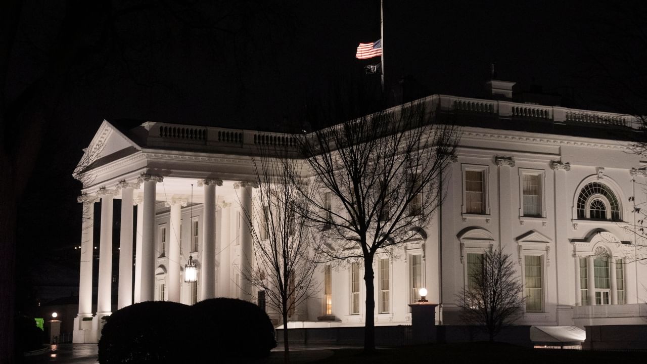 White House: വൈറ്റ് ഹൗസ് വാർത്താ സമ്മേളനങ്ങളിൽ മുൻനിര സീറ്റ് സോഷ്യൽ മീഡിയ ഇൻഫ്ലുവൻസേഴ്സിന്