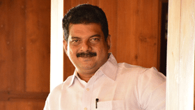 PV Anwar MLA Arrest: നിലമ്പൂർ ഫോറസ്റ്റ് ഓഫീസ് അടിച്ചു തകർത്ത സംഭവം; പിവി അൻവർ എംഎൽഎ അറസ്റ്റിൽ