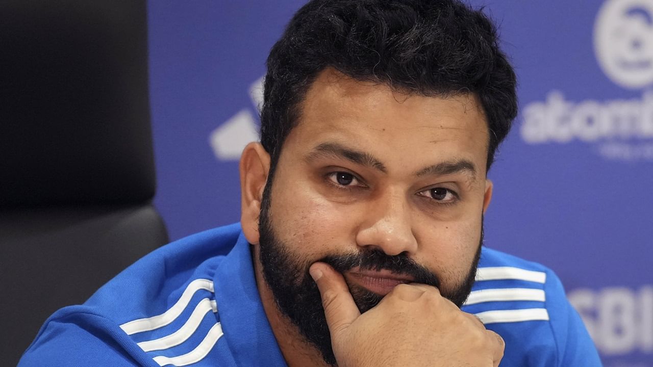 Rohit Sharma : രോഹിത് വിരമിക്കുമെന്ന് കരുതിയോ ? എങ്കില് തെറ്റി; കളി മതിയാക്കില്ലെന്ന് താരം; വമ്പന് പ്രഖ്യാപനം Rohit Sharma : രോഹിത് വിരമിക്കുമെന്ന് കരുതിയോ ? എങ്കില് തെറ്റി; കളി മതിയാക്കില്ലെന്ന് താരം; വമ്പന് പ്രഖ്യാപനം