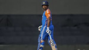 ICC Champions Trophy 2025 India Squad : എല്ലാം പ്രതീക്ഷിച്ചതുപോലെ ! ചാമ്പ്യന്സ് ട്രോഫിക്ക് ഇന്ത്യന് ടീമും റെഡി; സഞ്ജു ഇല്ല, ഷമി റിട്ടേണ്സ് ICC Champions Trophy 2025 India Squad : എല്ലാം പ്രതീക്ഷിച്ചതുപോലെ ! ചാമ്പ്യന്സ് ട്രോഫിക്ക് ഇന്ത്യന് ടീമും റെഡി; സഞ്ജു ഇല്ല, ഷമി റിട്ടേണ്സ്