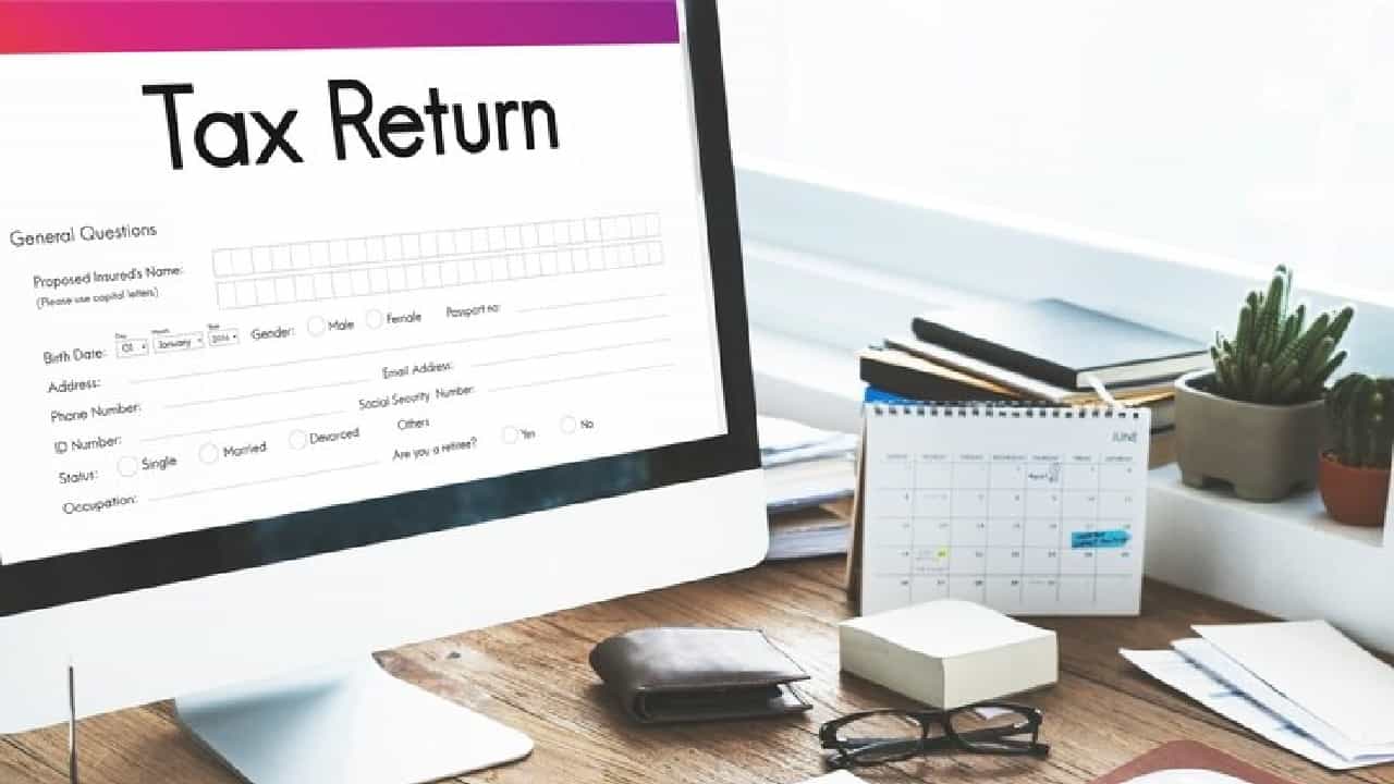 Union Budget 2025 : ദമ്പതികള്‍ക്കായി സംയുക്ത നികുതി സംവിധാനം ഏര്‍പ്പെടുത്തുമോ? ചര്‍ച്ചയായി ഐസിഎഐയുടെ നിര്‍ദ്ദേശം; പ്രയോജനങ്ങള്‍ എന്തെല്ലാം?