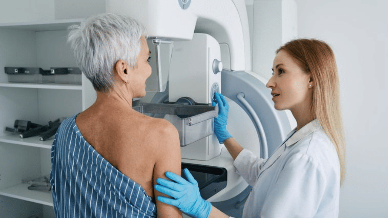 AI Breast Cancer Diagnosis: സ്തനാർബുദം കണ്ടെത്താൻ ഇനി എഐ; ഏറ്റവും വലിയ പരീക്ഷണത്തിനൊരുങ്ങി യുകെ