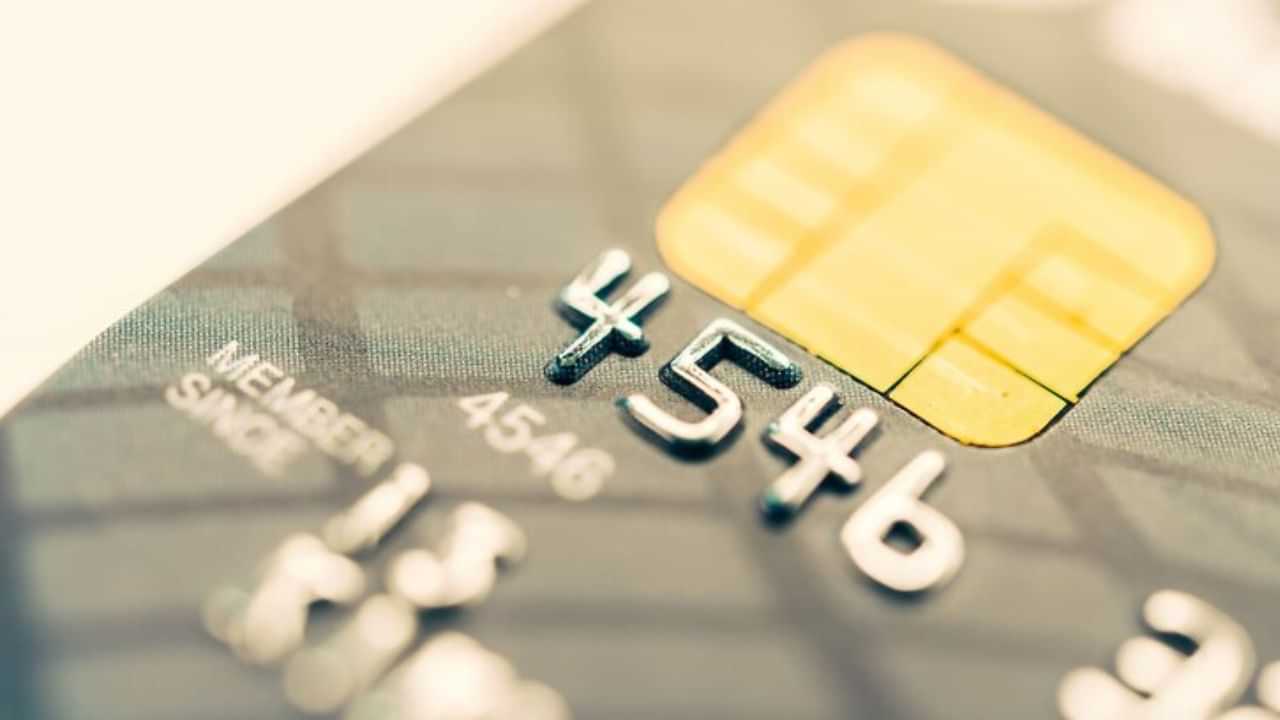 CVV Number: എന്താണ് സിവിവി നമ്പര്? മറ്റുള്ളവരുമായി വിവരങ്ങള് പങ്കിടും മുമ്പ് ഇക്കാര്യം അറിഞ്ഞുവെക്കൂ CVV Number: എന്താണ് സിവിവി നമ്പര്? മറ്റുള്ളവരുമായി വിവരങ്ങള് പങ്കിടും മുമ്പ് ഇക്കാര്യം അറിഞ്ഞുവെക്കൂ