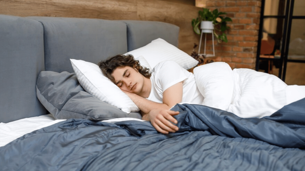Drinks for Better Sleep: രാത്രി നന്നായി ഉറങ്ങാൻ കഴിയുന്നില്ലേ? എങ്കിൽ ഈ പാനീയങ്ങൾ പതിവാക്കൂ