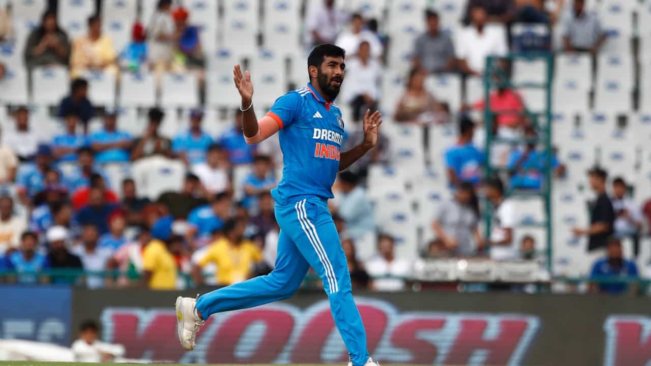 Champions Trophy 2025: ചാമ്പ്യൻസ് ട്രോഫി ടീമിൽ ബുംറയില്ല; ജയ്സ്വാളും പുറത്ത്: ഹർഷിത് റാണയ്ക്കും വരുൺ ചക്രവർത്തിയ്ക്കും ഇടം