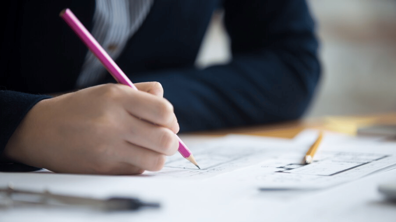 CBSE Board Exams 2025: സിബിഎസ്ഇ ബോർഡ് പരീക്ഷ ഇങ്ങെത്തി; പേടിക്കേണ്ട! ബുദ്ധിമുട്ടുള്ള വിഷയങ്ങൾ പഠിക്കാൻ ചില നുറുങ്ങുവിദ്യകൾ ഇതാ