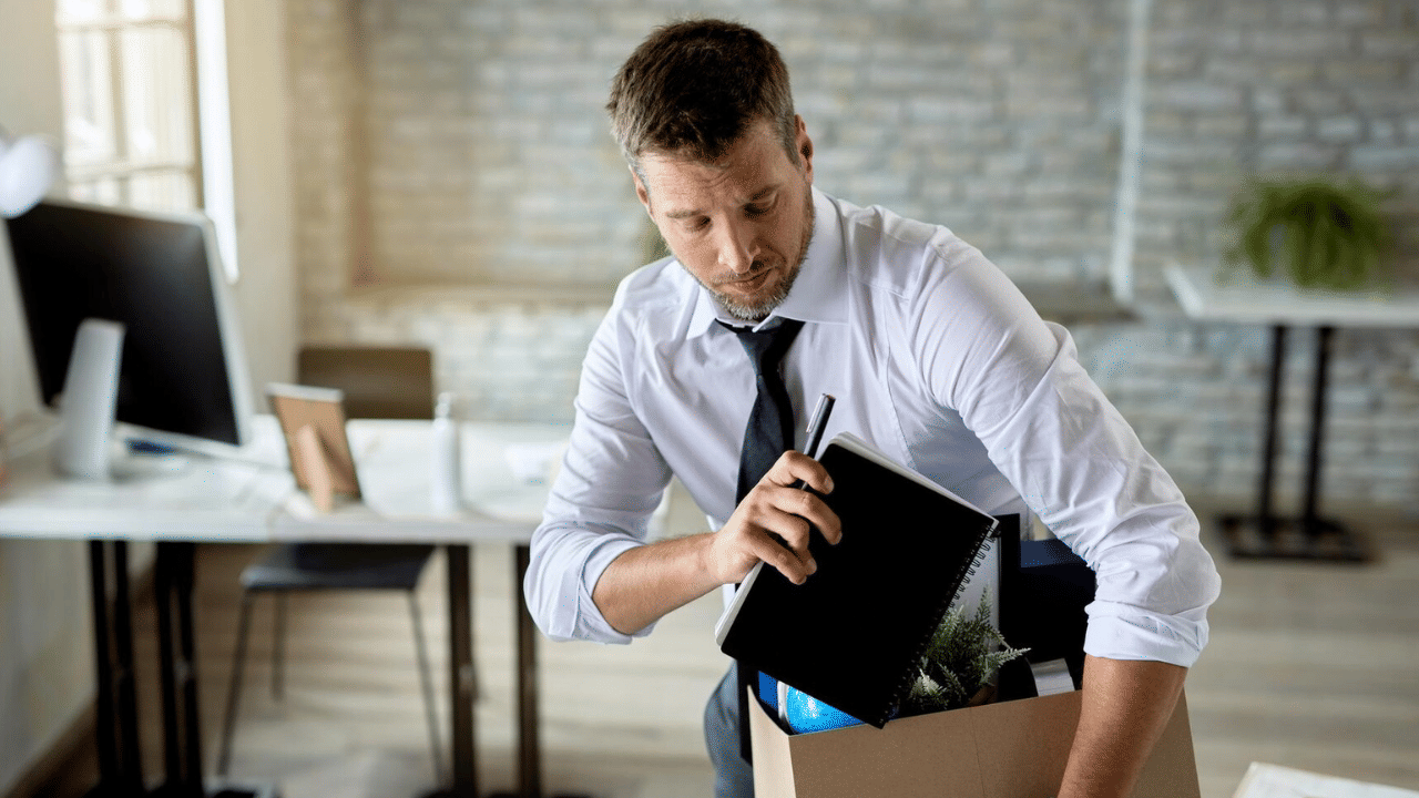 Chinese Company Threaten To Fire Employees: സെപ്റ്റംബറിനകം വിവാഹം കഴിച്ചില്ലെങ്കിൽ ജോലിയിൽ നിന്ന് പിരിച്ചുവിടും; വിചിത്ര നിർദേശവുമായി ചൈനീസ് കമ്പനി