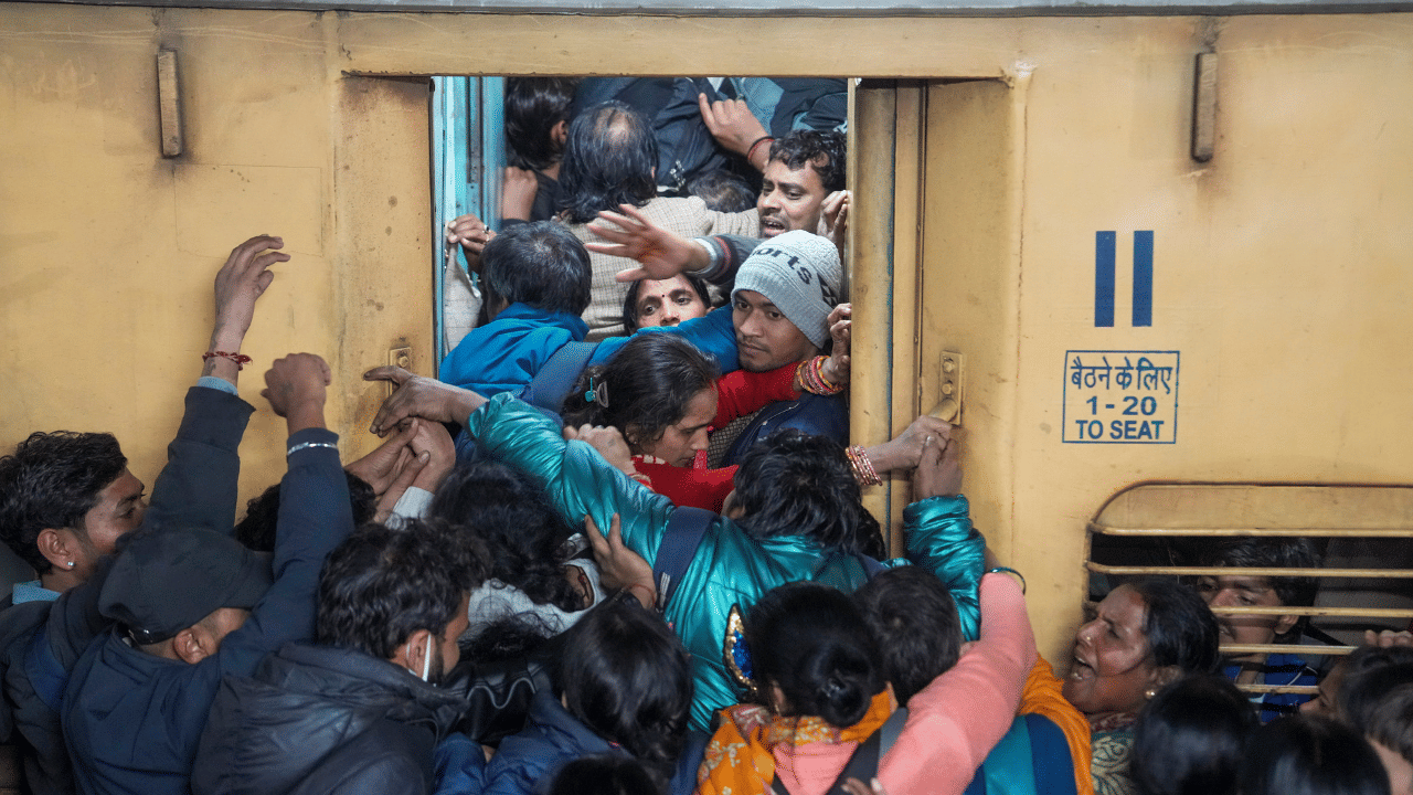 Delhi Railway Station Stampede: ഡൽഹി റെയിൽവേ സ്റ്റേഷൻ അപകടം; 285 ലിങ്കുകൾ നീക്കം ചെയ്യാൻ എക്സിന് നിർദേശം