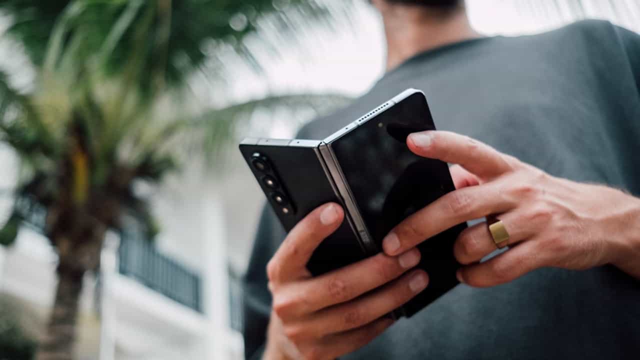 Foldable iPhone: ഇനി കാത്തിരിക്കേണ്ട; ഫോൾഡബിൾ ഐഫോൺ ഏറെ വൈകാതെ വിപണിയിലെത്തും