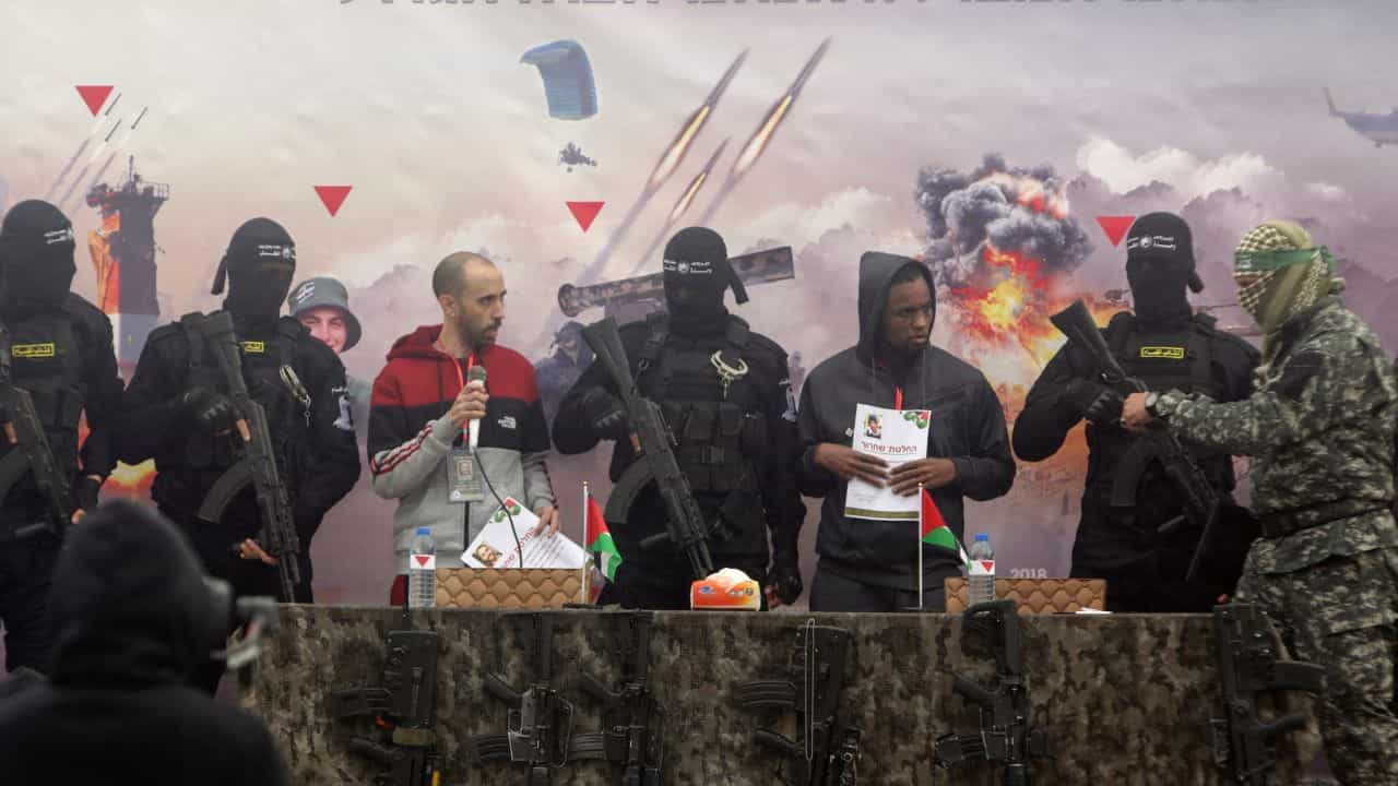 Gaza Ceasefire: അനിശ്ചിതാവസ്ഥയില്‍ തുടര്‍ന്ന് വെടിനിര്‍ത്തല്‍; പലസ്തീന്‍ ബന്ദികളെ വിട്ടയക്കുന്നത് വൈകുന്നു