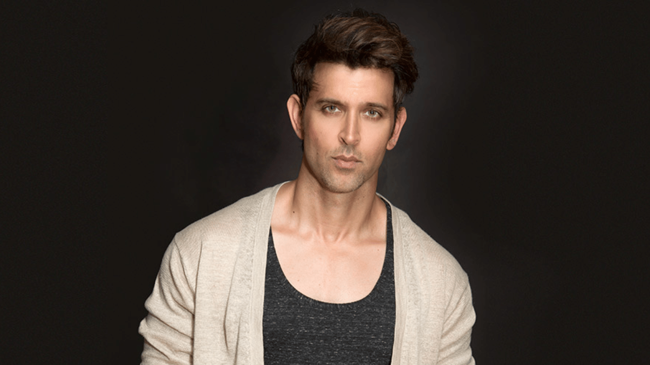 ലോകസുന്ദരന്മാരുടെ പട്ടിക പുറത്തുവിട്ടു. ടെക്നോ സ്പോർട്സ് ഡോട്ട് കോ ഡോട്ട് ഇൻ നടത്തിയ സർവേ ഫലമാണ് പ്രസിദ്ധീകരിച്ചത്.
ഏറ്റവും സൗന്ദര്യമുള്ള പുരുഷന്മാരുടെ പട്ടികയിൽ ഇടം നേടി ഒരു ഇന്ത്യൻ താരവും. ബോളിവുഡിന്റെ 'ഗ്രീക്ക് ദൈവം' എന്നറിയപ്പെടുന്ന ഹൃത്തിക് റോഷൻ ആണ് ലോകസുന്ദരന്മാരുടെ പട്ടികയിൽ വീണ്ടും ഇടം നേടിയിരിക്കുന്നത്. (Image Credits: X)