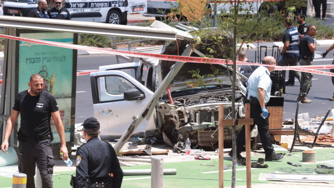 Israel Car Ramming Attack: ഇസ്രായേലിൽ കാൽനടയാത്രക്കാരുടെ നേർക്ക് വാഹനം ഇടിച്ചുകയറി; 10 പേർക്ക് പരിക്ക്, ഭീകരാക്രമണമെന്ന് സംശയം