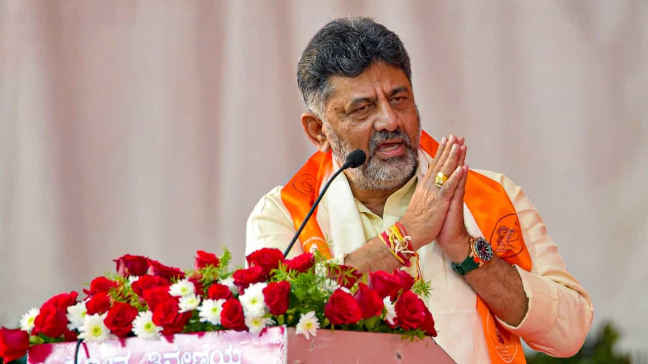 Periya Double Murder: ശരത്‌ലാലിനും കൃപേഷിനും സ്മാരകം പണിയാൻ 25 ലക്ഷം രൂപ നൽകും; പ്രഖ്യാപനവുമായി കർണാടക കോൺഗ്രസ്