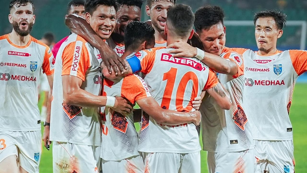 Kerala Blasters : കേരള ബ്ലാസ്റ്റേഴ്സിന് ഇന്ന് നിര്ണായക പരീക്ഷ, സിലബസ് ‘മോഹന് ബഗാന്’; ജയിച്ചേ പറ്റൂ Kerala Blasters : കേരള ബ്ലാസ്റ്റേഴ്സിന് ഇന്ന് നിര്ണായക പരീക്ഷ, സിലബസ് ‘മോഹന് ബഗാന്’; ജയിച്ചേ പറ്റൂ