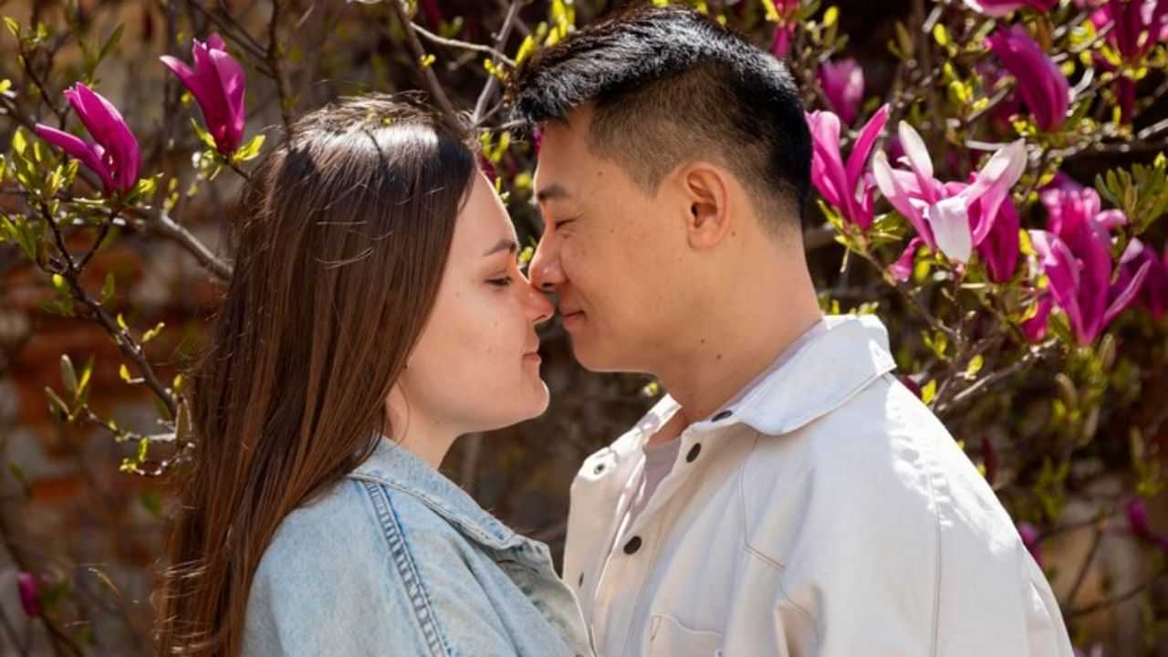 Kiss Day 2025: ഇന്ന് ചുംബന ദിനം; അറിഞ്ഞിരിക്കാം ഓരോ ചുംബനത്തിന്റെയും അര്‍ത്ഥങ്ങളും ആരോഗ്യഗുണങ്ങളും