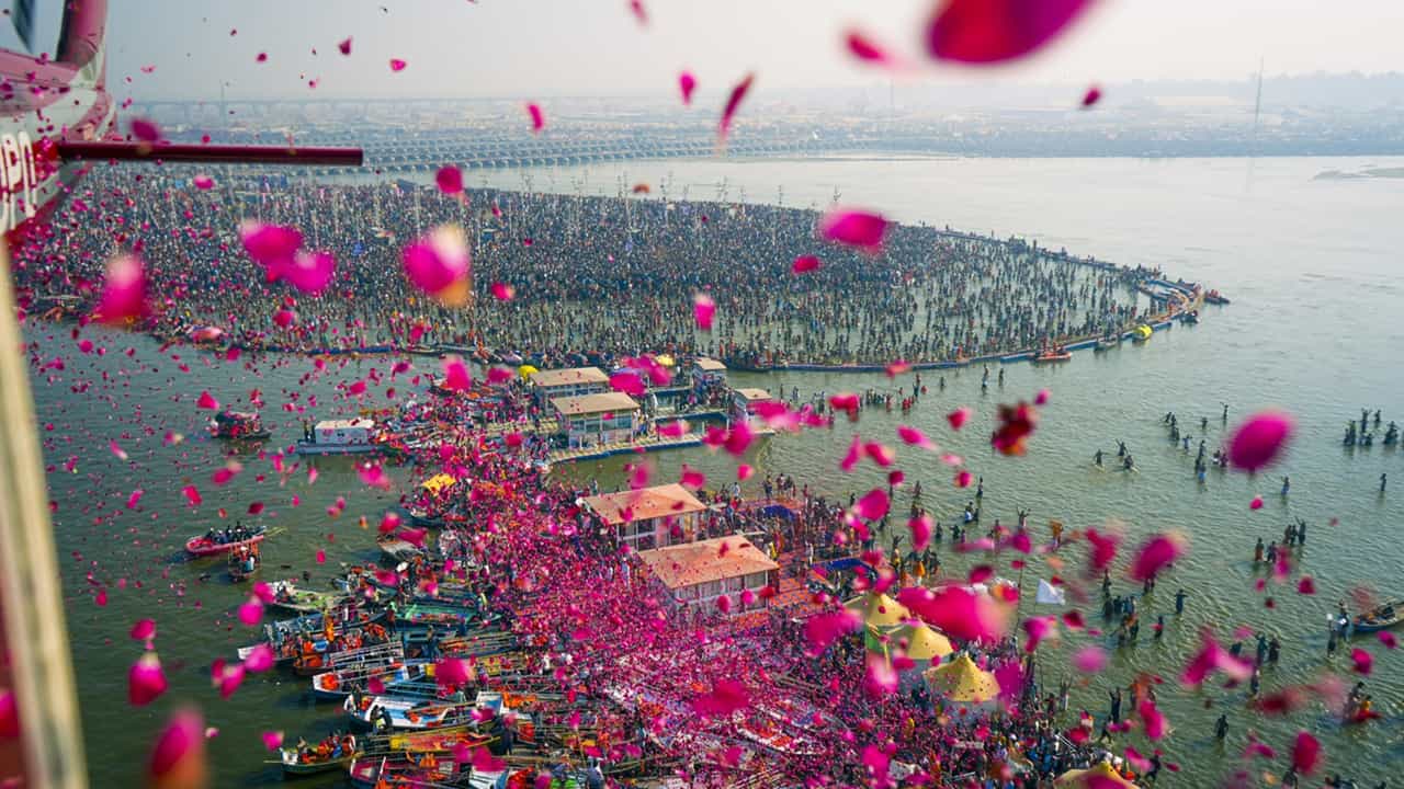 Maha Kumbh 2025: കോടി പുണ്യം തേടിയെത്തിയത് കോടാനുകോടി ഭക്തര്‍; മഹാകുംഭമേളയിലെത്തിയത് 45 കോടിയിലധികം പേര്‍; റെക്കോഡ്‌