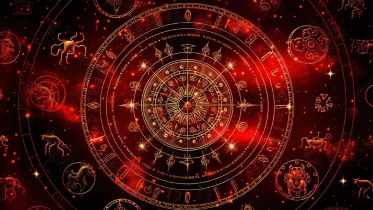 Horoscope Malayalam 2025:  ഈ 5 രാശിക്കാർക്ക് 2025-ഭാഗ്യം തേടിയെത്തുന്ന വർഷം; രാശിഫലം