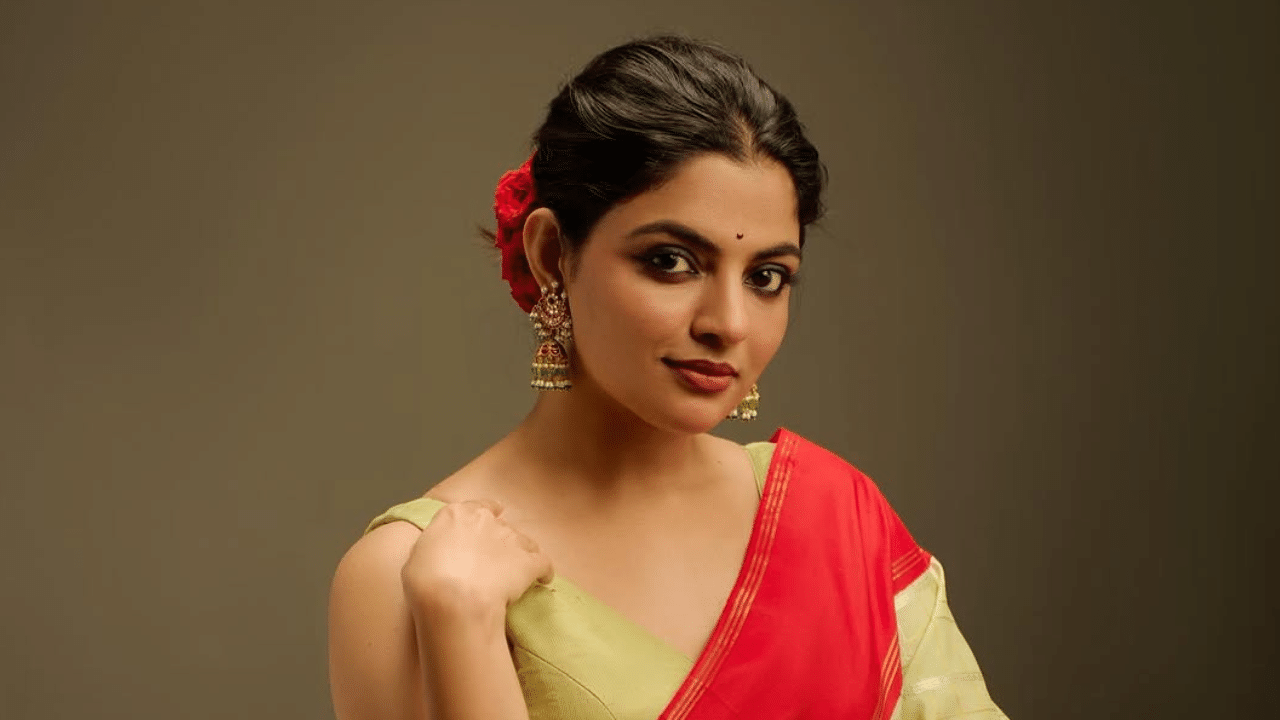 Nikhila Vimal: സിനിമയിൽ സ്ത്രീകൾക്ക് അത്ര ശമ്പളം ലഭിക്കുന്നില്ല, ഇനിയും കുറച്ചാൽ ഞങ്ങൾക്ക് ഒന്നുമുണ്ടാവില്ല; നിഖില വിമൽ