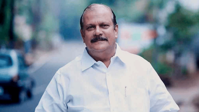 ഒരു ലക്ഷത്തിന്റെ പിസ്റ്റളും, 25,000 രൂപയുടെ മറ്റൊരു തോക്ക്....