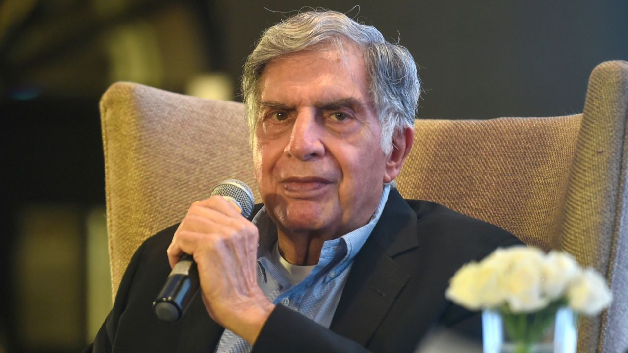Ratan Tata Will : ആ 500 കോടി ടാറ്റ കുടുംബത്തിലേക്കല്ല; ആരാണ് രത്തൻ ടാറ്റയുടെ വിൽപ്പത്രത്തിൽ പറയുന്ന മോഹിനി മോഹൻ ദത്ത?