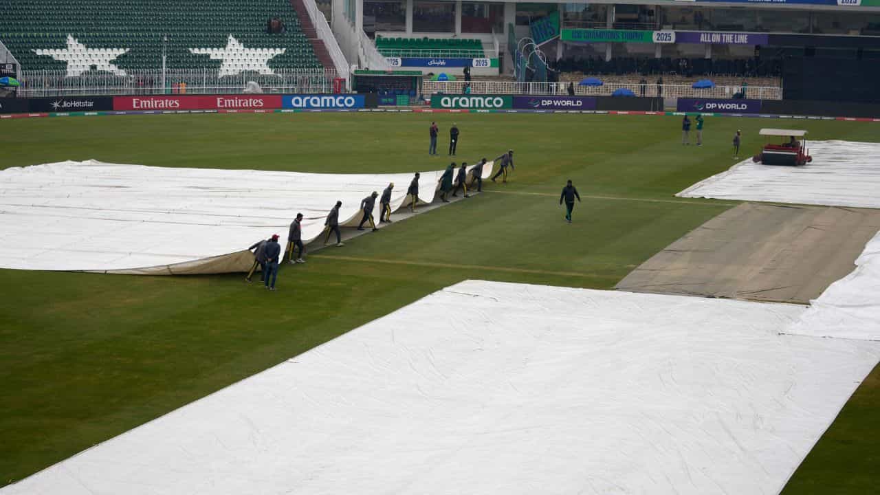 Champions Trophy 2025 : ഇതിലും വലിയ നാണക്കേട് ഇനി വേറെ ഇല്ല! അതിഥേയത്വം വഹിച്ചിട്ടും ഒരു മത്സരം പോലും ജയിക്കാനായില്ല; പാകിസ്താൻ ചാമ്പ്യൻസ് ട്രോഫിയിൽ നിന്നും പുറത്ത്