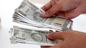 Kerala Budget 2025 : ഇത്രയും ‘ക്ഷേമം’ മതി ! ക്ഷേമപെന്‍ഷനില്‍ പ്രഖ്യാപനങ്ങളില്ലാതെ സംസ്ഥാന ബജറ്റ്‌; ഭൂനികുതി കൂടും...