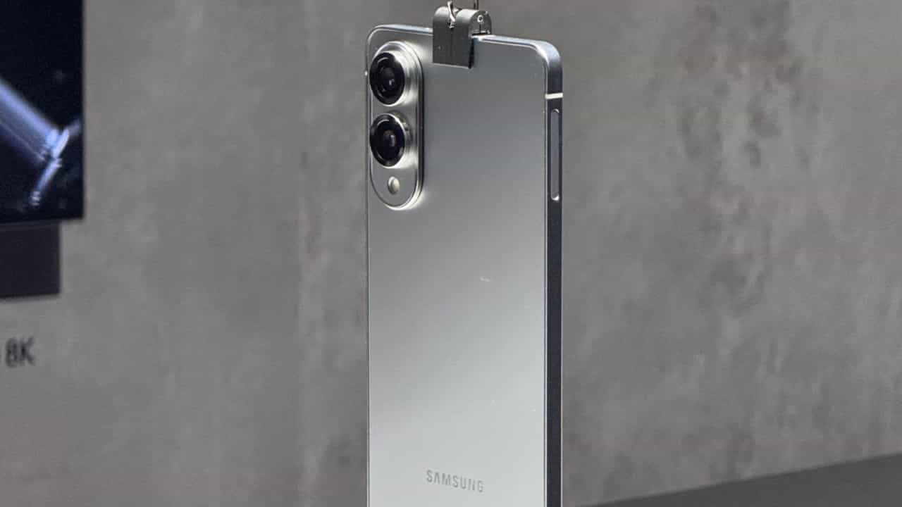 Samsung Galaxy S25 Edge: കാത്തിരിപ്പ് അവസാനിപ്പിക്കാം; സാംസങ് ഗ്യാലക്സി എസ്25 എഡ്ജ് ഉടൻ വിപണിയിലേക്ക്