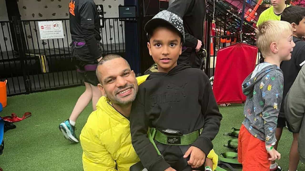 Shikhar Dhawan : മകനെ കണ്ടിട്ട് രണ്ട് വര്ഷം, സംസാരിച്ചിട്ട് ഒരു കൊല്ലം ! എന്നെ ബ്ലോക്ക് ചെയ്തു; നെഞ്ചുലഞ്ഞ് ശിഖര് ധവാന് Shikhar Dhawan : മകനെ കണ്ടിട്ട് രണ്ട് വര്ഷം, സംസാരിച്ചിട്ട് ഒരു കൊല്ലം ! എന്നെ ബ്ലോക്ക് ചെയ്തു; നെഞ്ചുലഞ്ഞ് ശിഖര് ധവാന്